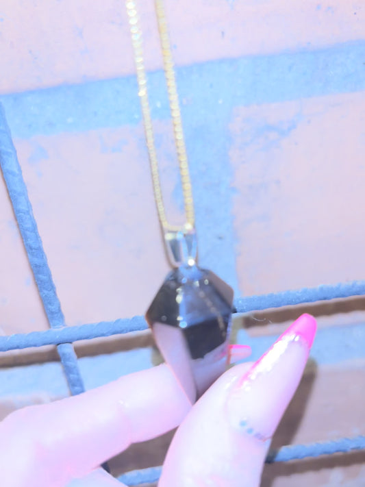 𝒪𝒸𝒽𝓇𝒶 𝒟𝒾 𝒮𝑜𝓁𝑒 (Tiger’s Eye Pendant)